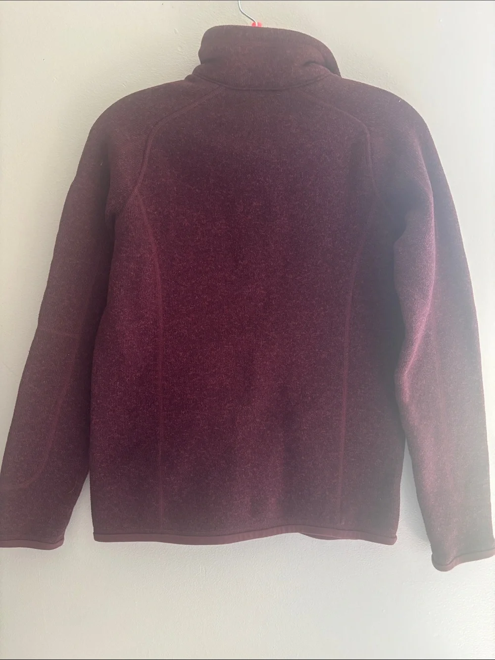 Patagonia Men's Burgundy Half-Zip Fleece Pullover